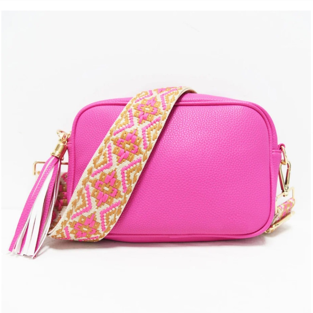 Camera crossbody with medallion strap - bright pink 🩷